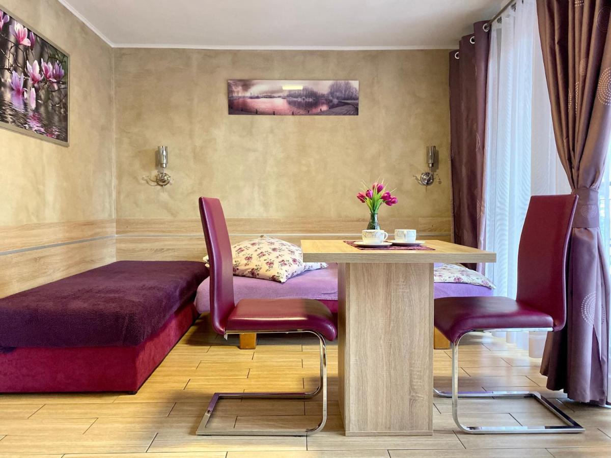 Pokoje Goscinne Gniezno Exteriör bild